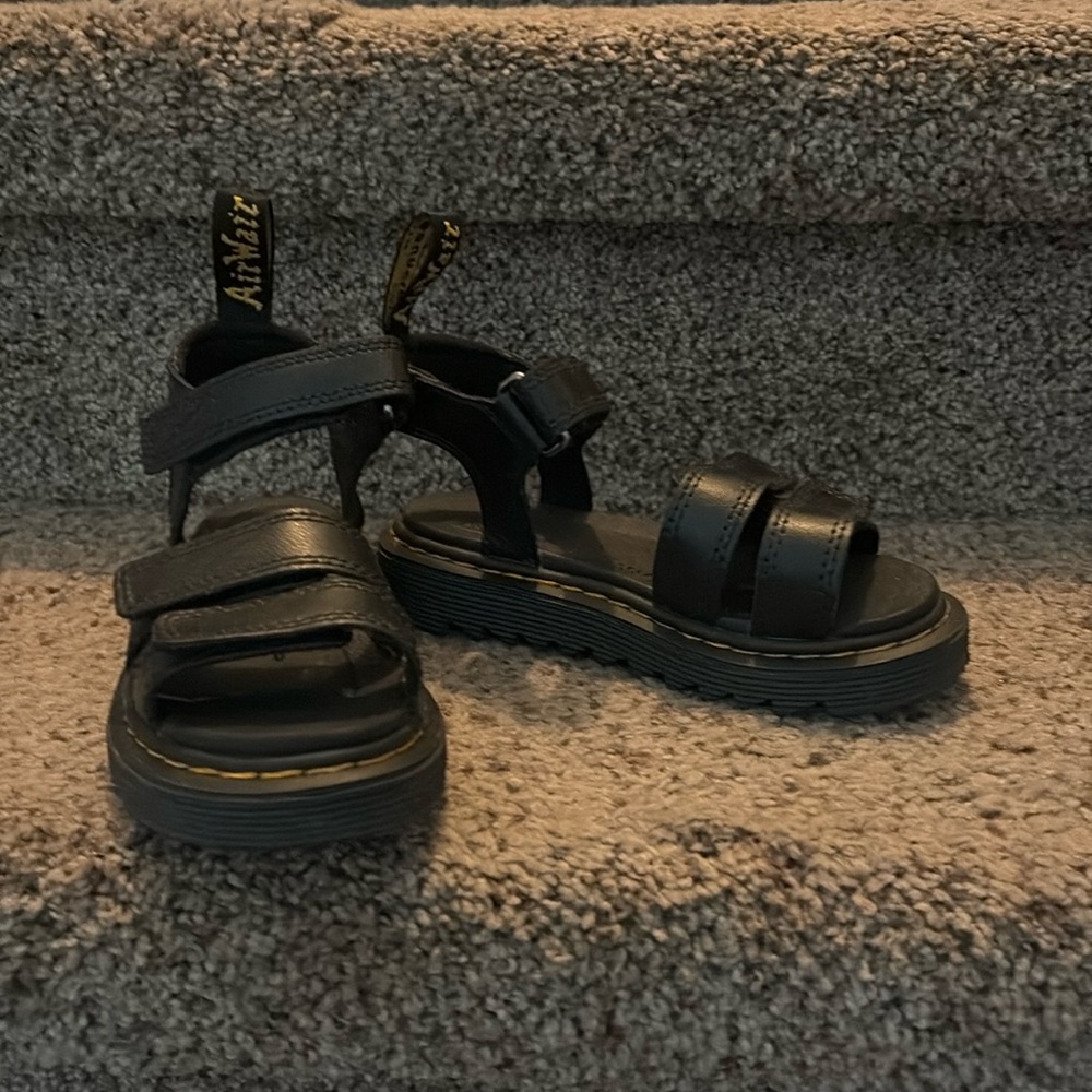Dr. Martens Vossie J Sandals Girls Size 11 Black Toddler Little Kids